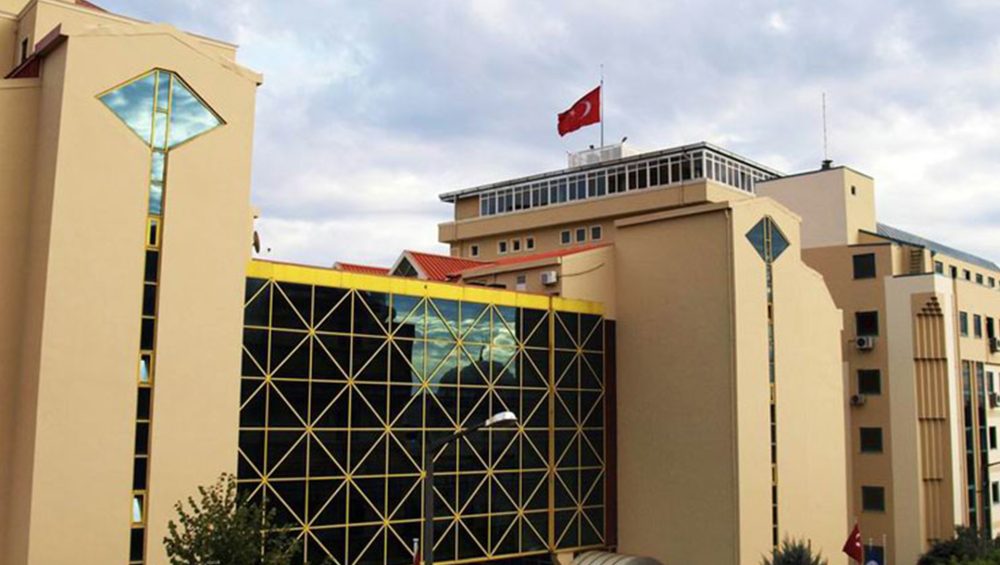 Acibadem Dogus University, a prime example of modern architecture of Istanbul construction projects.